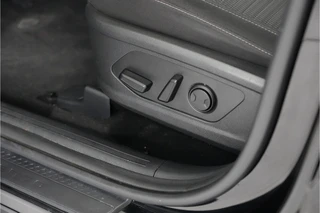 Kia Sorento 1.6 T-GDI 4WD 265 pk PHEV  | SOH 100% | 7 pers | Camera | Apple/Android | / 20