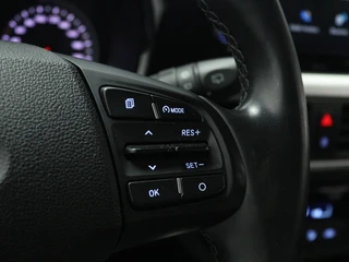Hyundai i10 1.0 Premium Navigatie | Camera | Climate control / 25