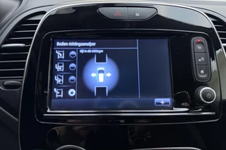 Renault Captur 0.9 TCe Intens | Achteruitrijcamera | Cruise control | Airco | Navigatie | Parkeersensoren | Spraakherkening | Digitale cockpit | / 28