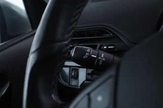 Citroën Grand C4 Picasso 1.2 PureTech Business  7 Persoons, Navgiatie, Camera ,Climate, / 31
