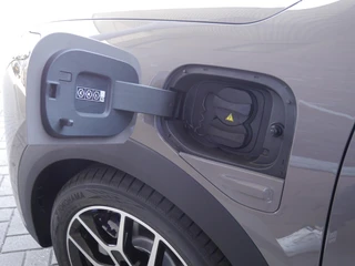 Leapmotor B03X ProMax Design 53 kWh 382KM WLTP l Hoge Zit & Verrassend Ruim! l Stoel- en Stuurwielverwarming l 360 Camera l Wireless Apple Carplay & Android Auto l Full-LED l 14,6'' Display l 18'' Lichtmetalen Velgen / 41