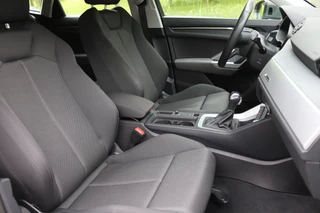 Audi Q3 Sportback 45 TFSI e S-Line  LED/MMI Plus/CarPlay/Dodehoek/Elek. klep/ACC/19" / 11