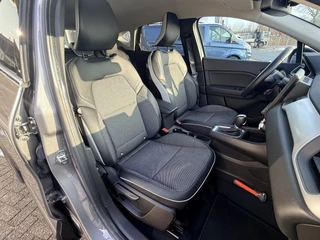 Renault Captur 1.6 E-Tech Hybrid 145 Intens  | LED | Keyless | DAB | Apple / Android | PDC v+a incl. Camera / 29