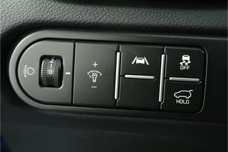 Kia ProCeed 1.5 T-GDi GT-PlusLine  Airco - Apple Carplay/Android Auto - Cruise Control - Dodehoekdetectie -  Navigatie - Stuur/Stoel Verwarming - Fabrieksgarantie tot 06-2031 / 22