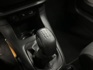Citroen C3 1.2 PureTech S&S Feel Edition DAB NAVI CARPLAY ECC CRUISE. / 38