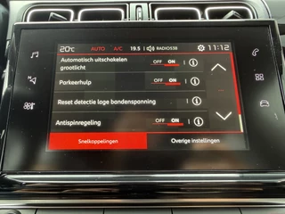 Citroën C3 82pk Shine (Camera - Navigatie via APP - Automatische Airco - Parkeersensoren - Lichtmetalen velgen - Apple Carplay) / 24