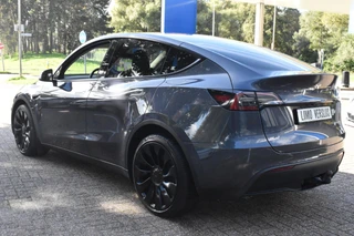 Tesla Model Y Long Range AWD 75 kWh AMD Ryzen | Trekhaak | Leer | Panorama | 12 mnd BOVAG garantie | Whatsapp 06-53188999 / 4