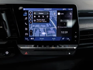 Renault Austral 1.2 E-Tech full hybrid 200 evolution l SoH 96% l AUT. l Parkeer cam.l 1ste eig.l BTW Auto l Als Nieuw / 20