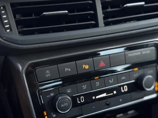 Volkswagen T-Cross 1.0 TSI Style * Virtual Cockpit * Stoelverwarming * Carplay / 10