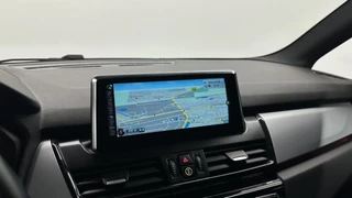 BMW 2-serie Active Tourer 225xe Centennial High Executive PANO LEER HEAD UP. / 33