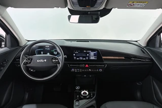 Kia Niro 1.6 GDi PHEV DynamicLine Keyless Achteruitrijcamera Apple CarPlay 18" / 8