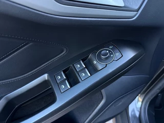 Ford Focus Wagon 1.0 EcoBoost Connected - Navi Carplay Park. sens. voor en achter / 20