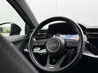 Audi A3 Sportback 45 TFSI e 245pk S edition Competition Leder / 36