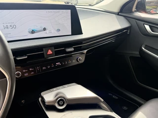 Kia EV6 77.4 kWh  | Afn. Trekhaak | SOH 100% | Half Leder | Adapt. Cruise | Stoel- en stuurverwarming | Apple/Android / 38