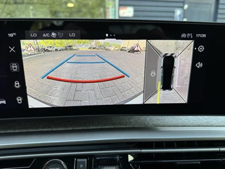 Peugeot 5008 1.6 Plug-in Hybrid 225 PK GT 7 Persoons | Apple Carplay/Android Auto | Climate Control | lichtmetalen velgen 20 Inch | Panorama Dak | Verwarmde Voorstoelen / 24
