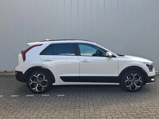 Kia Niro 1.6 GDi Hybrid ExecutiveLine |Leder |Schuifdak |HarmanKardon / 6