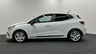 Renault Clio 1.6 E-Tech Hybrid 140 Zen CARPLAY NAVI CRUISE. / 9