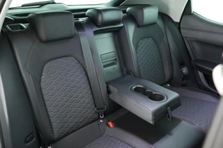 SEAT Leon 1.4 TSI 204pk eHybrid PHEV FR Business Intense Stoelverwarming Navigatie / 36