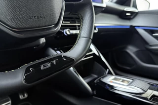 Peugeot 208 1.2 Hybrid 145 e-DCS6 GT | Climate & Cruise Control | Achteruitrij camera | AppleCarplay/Android Auto | / 34