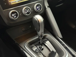 Renault Kadjar 1.3 TCe Zen | Automaat | Cruise control | Stoelverwarming | CarPlay | Parkeersensoren voor & achter / 18