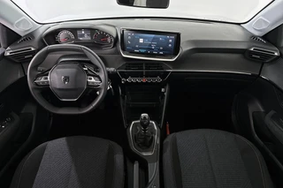 Peugeot 208 1.2 PureTech 100 Style / 8