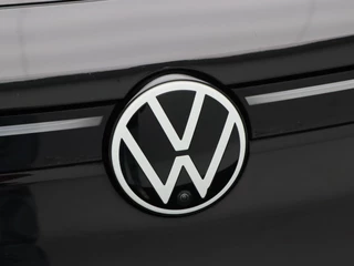 Volkswagen ID.5 GTX 77 kWh 299 Pk | Stoel/Stuur Verwarming | 360° Camera | Adaptive Cruise | CarPlay | Navigatie | 20 Inch | 67.619 Km !! / 13