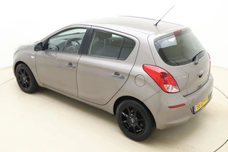 Hyundai i20 1.2i i-Motion 85pk | 5 Deurs | Airco | Lichtmetalen Velgen | Audio | Weinig Kilometers / 5