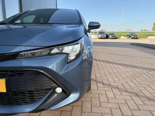 Toyota Corolla Touring Sports 1.8 Hybrid Business Plus  KEYLESS/CAMERA/ADAPT.CRUISE/PDC / 53