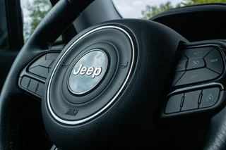 Jeep Renegade 1.4 MultiAir Limited Grijs Kenteken|Parkeersenoren|Navi|EX BTW| / 21
