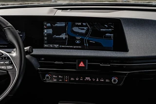 Kia EV6 Light 77.4 kWh | SOH 100% | Trekhaak | ACC | Camera | LED | Keyless | Navigatie | Apple Carplay/Android Auto | Dealeronderhouden | 19" / 22