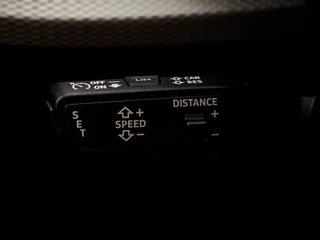Audi Q2 35 TFSI Pro Line | Trekhaak | Panodak | Adaptive Cruise | Camera | Stoelverw. | CarPlay / 19