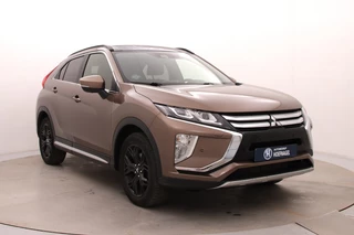 Mitsubishi Eclipse Cross 1.5 DI-T Intense S | Cruise control | Stoelverwarming | 360° camera | HUD | CarPlay | Panoramadak / 7