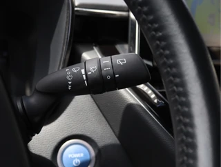 Toyota Corolla Touring Sports 1.8 Hybrid Business  | Navigatie | Stoelverwarming / 29