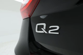 Audi Q2 1.4 TFSI CoDS-line  Automaat, Stoelverwarming, Virtual, Leer, / 11