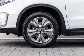 Suzuki Vitara 1.4 Boosterjet Select Smart Hybrid  | Camera | Trekhaak | Carplay / 19