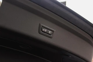 BMW 3-serie Gran Turismo 320i High Executive | Sport Line | NL auto | Keyless entry | Panoramadak | Xenon | HiFi audio | Navigatie Professional | Cruise control | M-sportstuur | PDC / 34