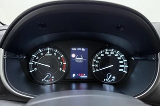 Suzuki Vitara 1.4 Boosterjet Smart Hybrid AllGrip Select 110pk | Automaat | Navigatie | Climate Control | Cruise Control Adaptief | Camera | Stoelverwarming | Lichtmetalen Velgen | Apple Carplay - Android Auto / 34