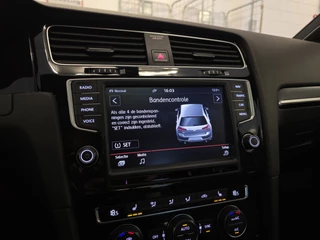 Volkswagen Golf 2.0 TSI GTI Clubsport / 265-360PK / NAP = UNIEK !! / NWE TURBO / PANO / DYNAUDIO / CAMERA / CARPLAY / 19 INCH ! / 49