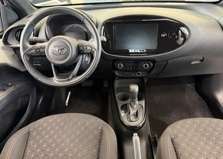 Toyota Aygo X 1.0 VVT-i MT CVT Envy |Carplay |Cruise |Clima |14dkm! / 10