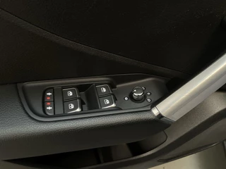 Audi Q2 30 TFSI Epic Navigatie LED Climate Control Parkeersensoren / 15