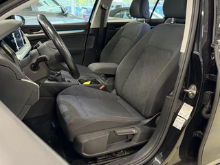 Volkswagen Golf 1.5 TSI Style | Pano | Navi | Winterpakket | ACC | Virtual Cockpit | PDC ( Vestiging - Nieuwegein ) / 9