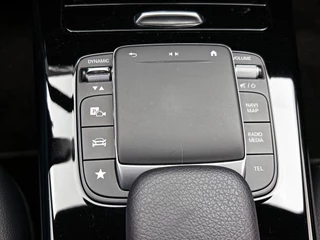 Mercedes-Benz A-klasse 250 e Premium | Automaat | Cruise control | Stoelverwarming | Navigatie | Camera | Parkeersensoren / 34