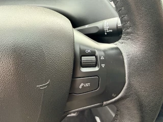 Peugeot 208 1.6 VTi Allure  | Navi | Bluetooth | Cruise | ECC | Regen- en Lichtsensor | Trekhaak / 22
