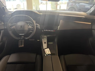 Peugeot 408 1.2 GT Hybrid 145 | VOORRAAD | Focal Premium Audio | Schuif-/kanteldak | Trekhaak | 8 Jaar garantie | Full Options / 14