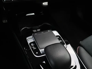 Mercedes-Benz A-klasse 200 Business Solution AMG | STOELVERW. | CAMERA | APPLE CARPLAY | NAVI | CRUISE | / 23