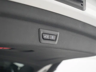 MINI Countryman SE ALL4 Panoramadak | Stuurverwarming | Head Up | Comfort Access / 18