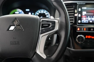Mitsubishi Outlander 2.4 PHEV Intense  Opendak Trekhaak / 9