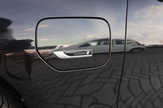 BMW 3-serie 320e|Automaat|Plug in hybride|Camera|Leer|Cruise control|Apple carplay/Android auto| / 32