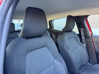 Renault Clio 1.0 TCe / Navigatie by Apple CarPlay - Android / 1e Eigenaar / ALL-Season banden / Cruise Control / PDC met optische / 17