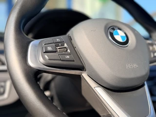 BMW X1 X1 sDrive20i High Executive I Leer I Camera I Trekhaak / 42